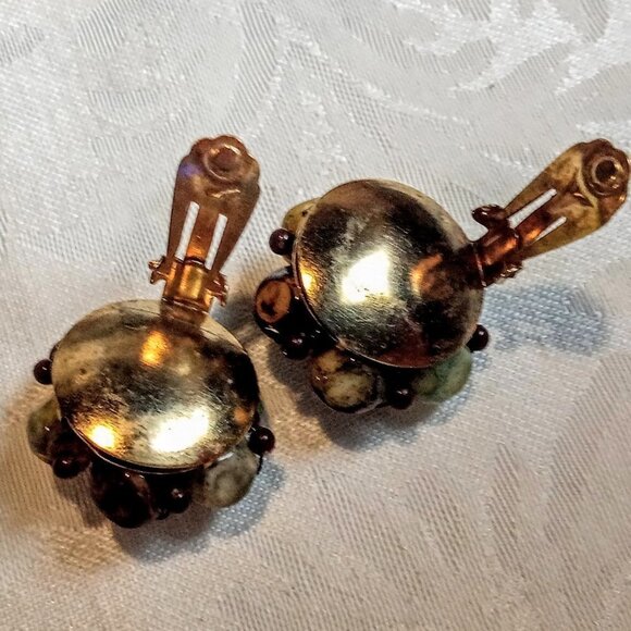 Vintage Multicolor Polished Bead Clip-On Earrings - Picture 4 of 5
